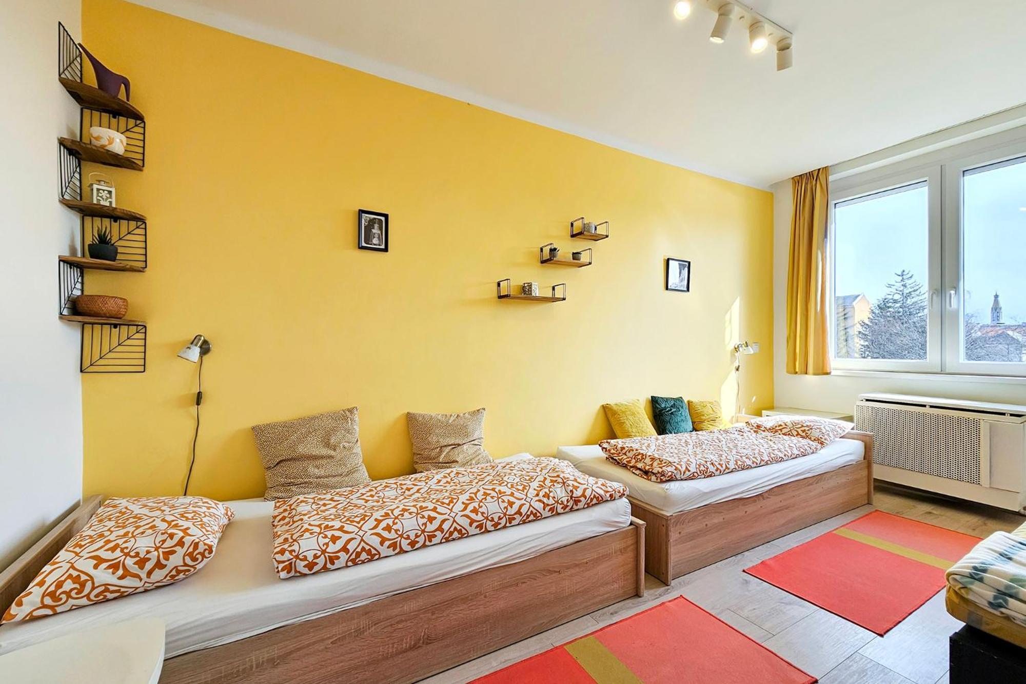 Market Apartman Sopron Exterior photo